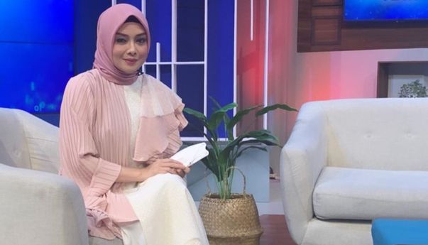 Terry Putri Jatuh Sakit Setelah Hartanya Dirampok Kawanan Maling di Rumahnya