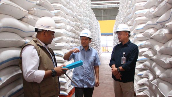 Lakukan Pengawasan Pangan, Gus Hilmy: Gudang Bulog Penuh, Distributosi Perlu Kolaborasi