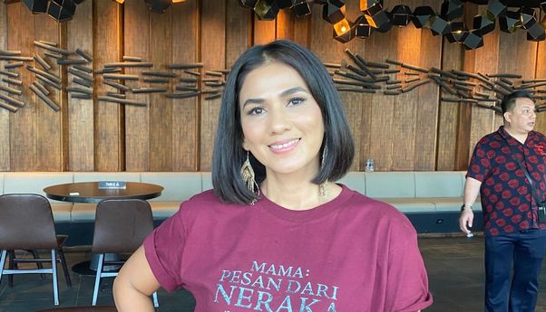 Nova Eliza Belajar Tarot hingga Hadapi Fobia Ruang Sempit Demi Film Horor 'Mama: Pesan dari Neraka'