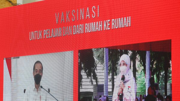 Istana Pastikan Jokowi Sehat Meski Sempat Batuk Saat Dialog dengan Siswa