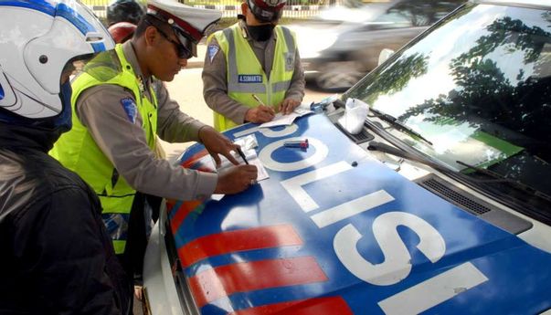 Baru Diterapkan Sebulan, Tilang Elektronik Jaring Ribuan Kendaraan Baru Diterapkan Sebulan, Tilang Elektronik Jaring Ribuan Kendaraan
