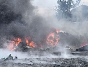 Gudang Penggilingan Plastik di Tangerang Kebakaran, Diduga karena Arus Pendek Listrik