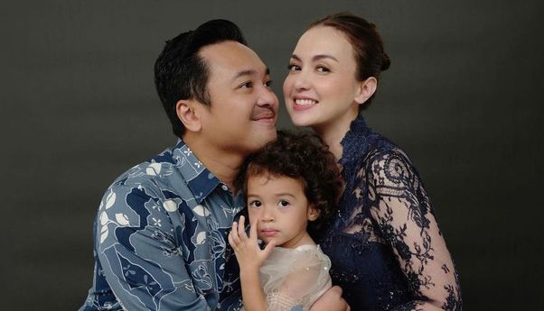 Rianti Cartwright Ungkap Sempat Ingin Adopsi Anak usai Gagal Jalani Bayi Tabung