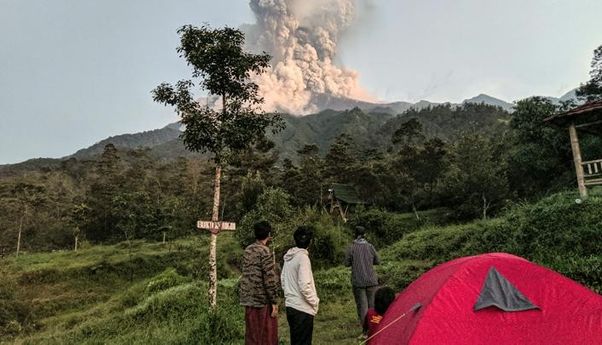 BPPTKG: Arah Erupsi Gunung Merapi ke Selatan dan Tenggara