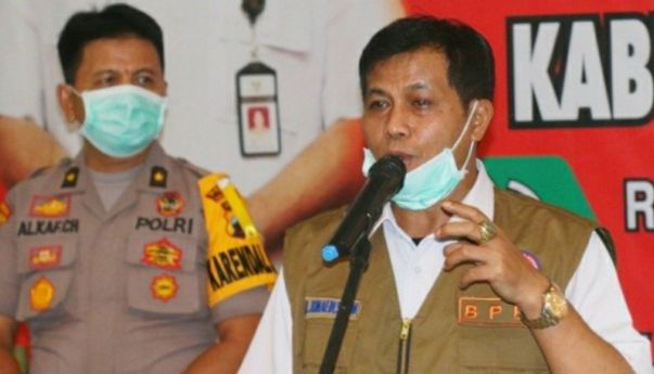 Berita Jateng: Kerap Bertemu Banyak Orang, Bupati Pemalang dan Istri Ternyata Positif Covid-19