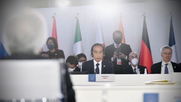 Jokowi Tegas Melawan Uni Eropa Soal Larangan Ekspor Nikel: “Jangan Tarik-tarik Kita ke WTO”