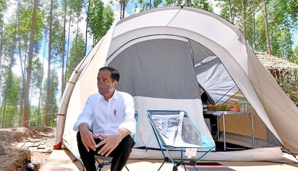 Ternyata Rombongan Jokowi Kemah Pakai Tenda Merek Luar Negeri, Netizen: Kalian Benar-benar Ngggak Bisa Dipercaya