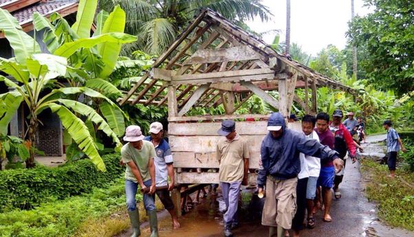 Kebiasaan Orang Jawa yang Hampir Punah dan Berumur Panjang sampai Sekarang