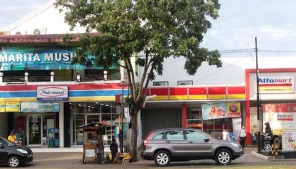 Mas Gibran Banyak Dapat Komplain Warga Solo Tarif Parkir Liar di Indomaret, Alfamart dan ATM
