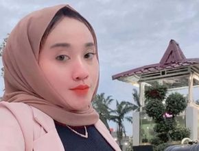 Aulia Salsa: TikToker Hijab yang Viral Pamer Payudara Beri Klarifikasi dan Minta Maaf ke Umat Muslim