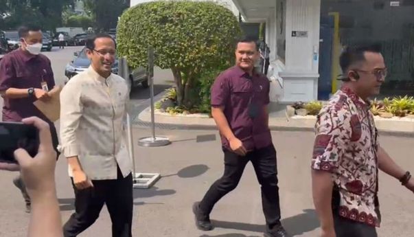Jokowi Panggil Nadiem ke Istana, Bahas Soal Kenaikan UKT