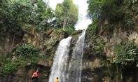 Keindahan Air Terjun Simonang-Monang Desa Padang Pulau di Kabupaten Asahan