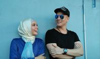 Sukses Wakaf 3400 Alquran, Bertrand Antolin dan Dewi Sandra Targetkan 10.000 Alquran