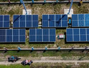 Percepat Pembangunan PLTS untuk Kurangi Ketergantungan Energi Fosil di Indonesia