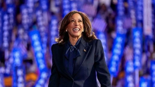 Survei Reuters/Ipsos: Kamala Harris 45 Persen, Donald Trump 41 Persen