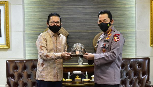 Didatangi Bos PT Freeport, Kapolri: Bangun Papua!