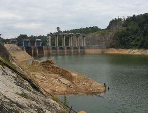 Elevasi Waduk PLTA Koto Panjang Terus Menurun, Operasional Turbin Terancam Berhenti?