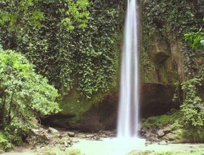 Sambutan Sejuk Air Terjun Sampuran Widuri Desa Dolok Merawan di Serdang Bedagai