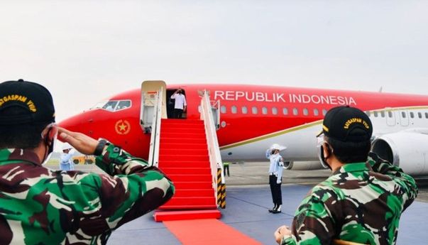 Jokowi Gunakan Pesawat Kepresidenan Bercat Merah Putih Perdana untuk Kunjungan Kerja