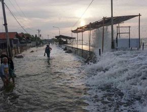 Prediksi BMKG: Banjir Rob di Sebagian Jawa Berlangsung Hingga 25 Mei