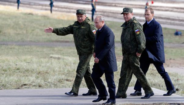 Rusia Makin Terdesak di Ukraina, Vladimir Putin Perintahkan Wajib Militer