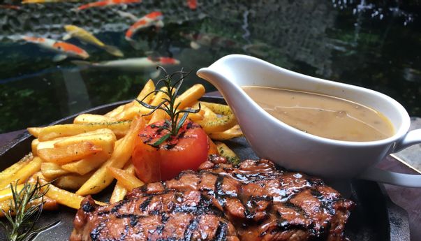 4 Warung Steak Di Bandung yang Legendaris Berusia Puluhan Tahun