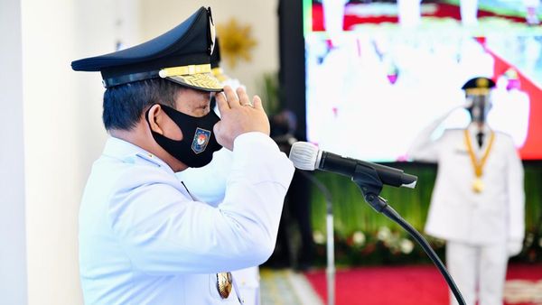Penangkapan Bupati Mamberamo Raya Tersangka Korupsi Dana Covid-19 Tunggu 'Kode' Menteri Tito