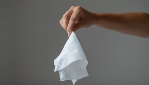 Berawal dari Penasaran, Perempuan Asal Gunungkidul Ini Ikuti Pameran Karya Seni Nasional dengan Menggambar Tisu