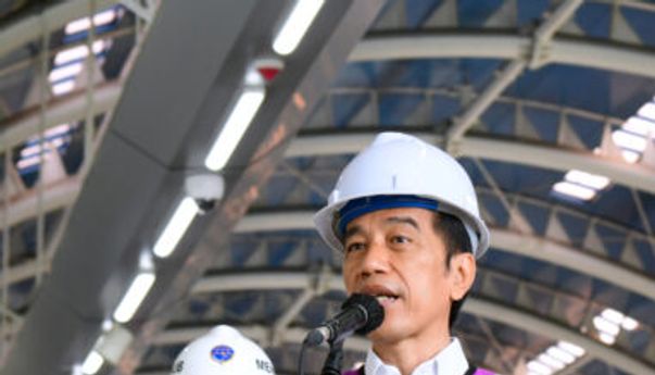 Peninjauan Vaksinasi di Stasiun Bogor Jokowi Berharap Bisa Memutus Penyebaran di Wilayah Mobilitias Tinggi