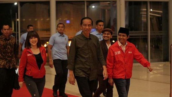 PSI Maunya Apa? Tolak Tunda Pemilu tapi Dukung Jokowi 3 Periode