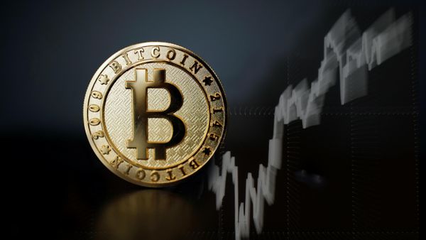 Menghitung Peluang Investasi Bitcoin di Tengah Wabah Corona