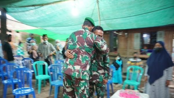 Jenazah Lettu Chb Dirman yang Gugur Dibunuh KKB Tiba Pagi ini di Bima