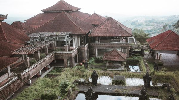 Tahukah Tempat Wisata Terseram di Indonesia? Cek Saja Daftar Berikut Ini