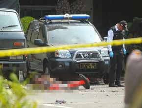 Bom Bunuh Diri di Polrestabes Medan, Kronologi dan Fakta Pelaku Pengeboman