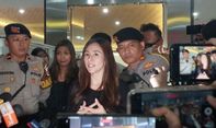 Diperiksa 5 Jam Terkait Kasus Judi Onlie, Wulan Guritno Dicecar 42 Pertanyaan
