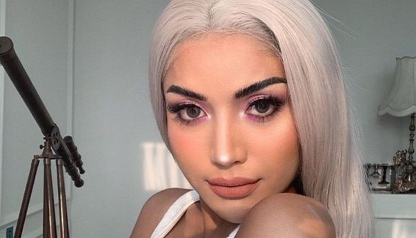 Hidup sebagai Transgender, Millendaru Salat Pakai Sarung Atau Mukena? Jawabannya Sedikit Mengejutkan