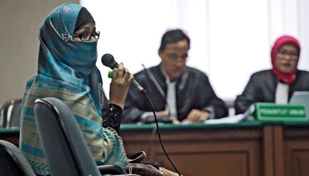 Deretan Terdakwa yang Menjadi Agamis Ketika Terjerat Kasus dan Masuk ke Persidangan