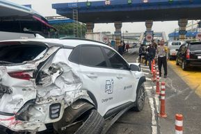Polisi Ungkap Kronologi Kecelakaan Beruntun Libatkan 7 Mobil di GT Halim