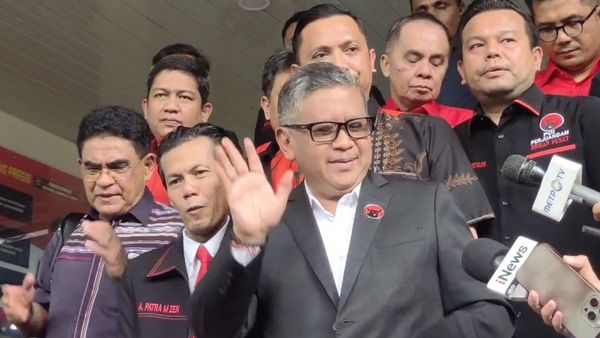 Kuasa Hukum Hasto Bantah 