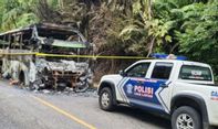 Bus ASL Rute Medan-Jakarta Bawa 16 Penumpang Terbakar di Jalan Lintas Bukittinggi Sumbar