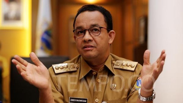 Anies Resmi Naikkan UMP DKI Jakarta 2022, Rp4,64 Juta Angka Kompromi