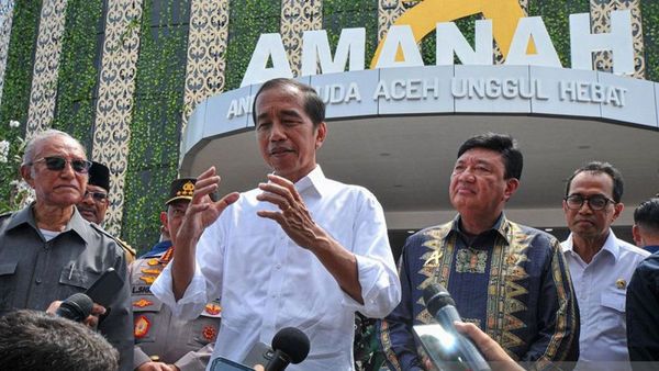 Presiden Jokowi Teken Perubahan UU Kementerian Negara