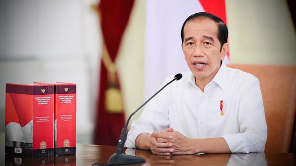 Jokowi Paksa Perusahaan Kelapa Sawit dan Tambang RI Untuk Bangun Nursery