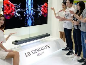 LG Display Ngebut Produksi panel Layar OLED, Untuk Apa?