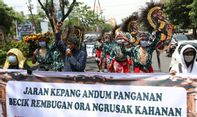 Seniman Jaran Kepang Ruwat Gedung DPRD Jateng, Ada Apa?