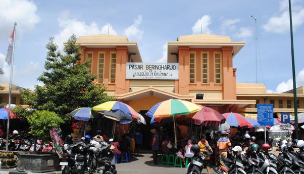 Tips Berbelanja di Pasar Beringharjo Yogyakarta Tanpa Harga Mahal