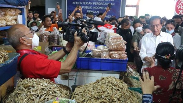 Penyelenggaraan KTT G20 Selesai, Jokowi Berkunjung ke Pasar Badung Bali