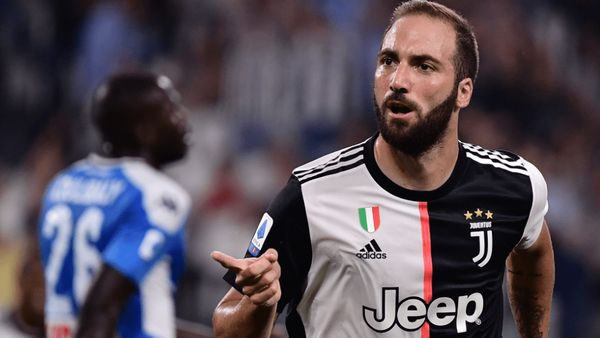 Alasan Gonzalo Higuain Nekat Tinggalkan Italia di Masa Karantina