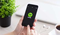 Susul Instagram dan Twitter, Spotify Sedang Uji Coba Fitur Stories?