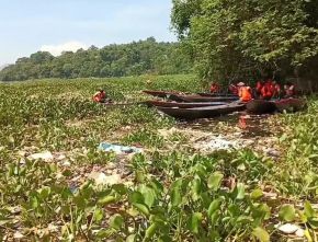 Eceng Gondok di PLTA Saguling Ancam Operasional, TNI dan Warga Turun Tangan?